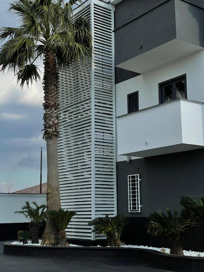 Hotel Cristian Giugliano In Campania Exterior foto